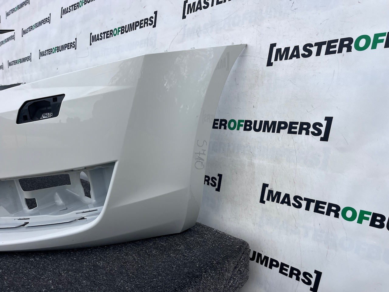 Skoda Octavia Elegance Mk3 2012-2016 Front Bumper No Pdc + Jets Genuine [s710]