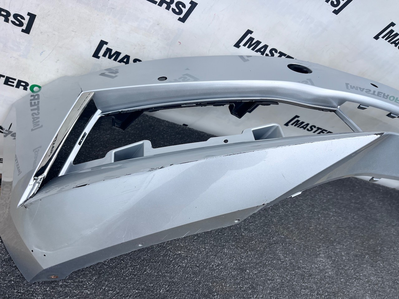 Skoda Superb Sport Line Mk4 2020-2023 Front Bumper 6 Pdc Jets Genuine [s729]