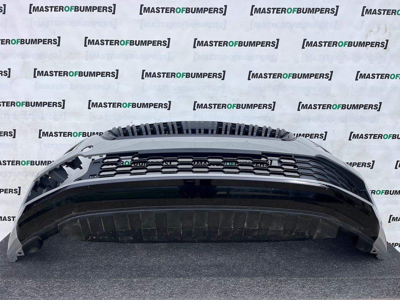 Skoda Kamiq Monte Carlo Hatchback 2019-2023 Front Bumper Pdc Genuine [s731]