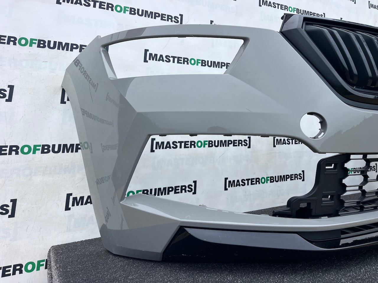 Skoda Kamiq Monte Carlo Hatchback 2019-2023 Front Bumper Pdc Genuine [s731]
