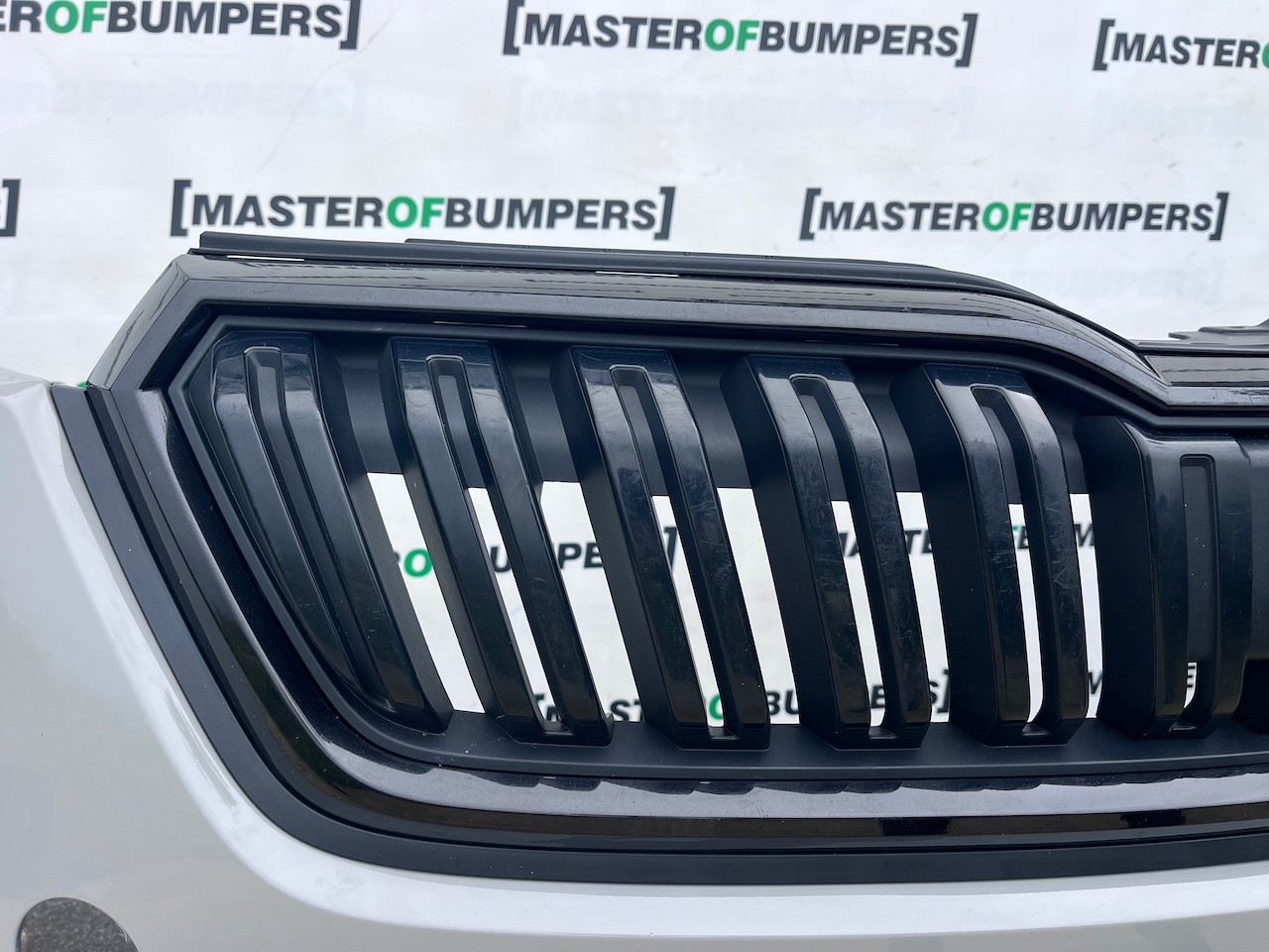 Skoda Kamiq Monte Carlo Hatchback 2019-2023 Front Bumper Pdc Genuine [s731]