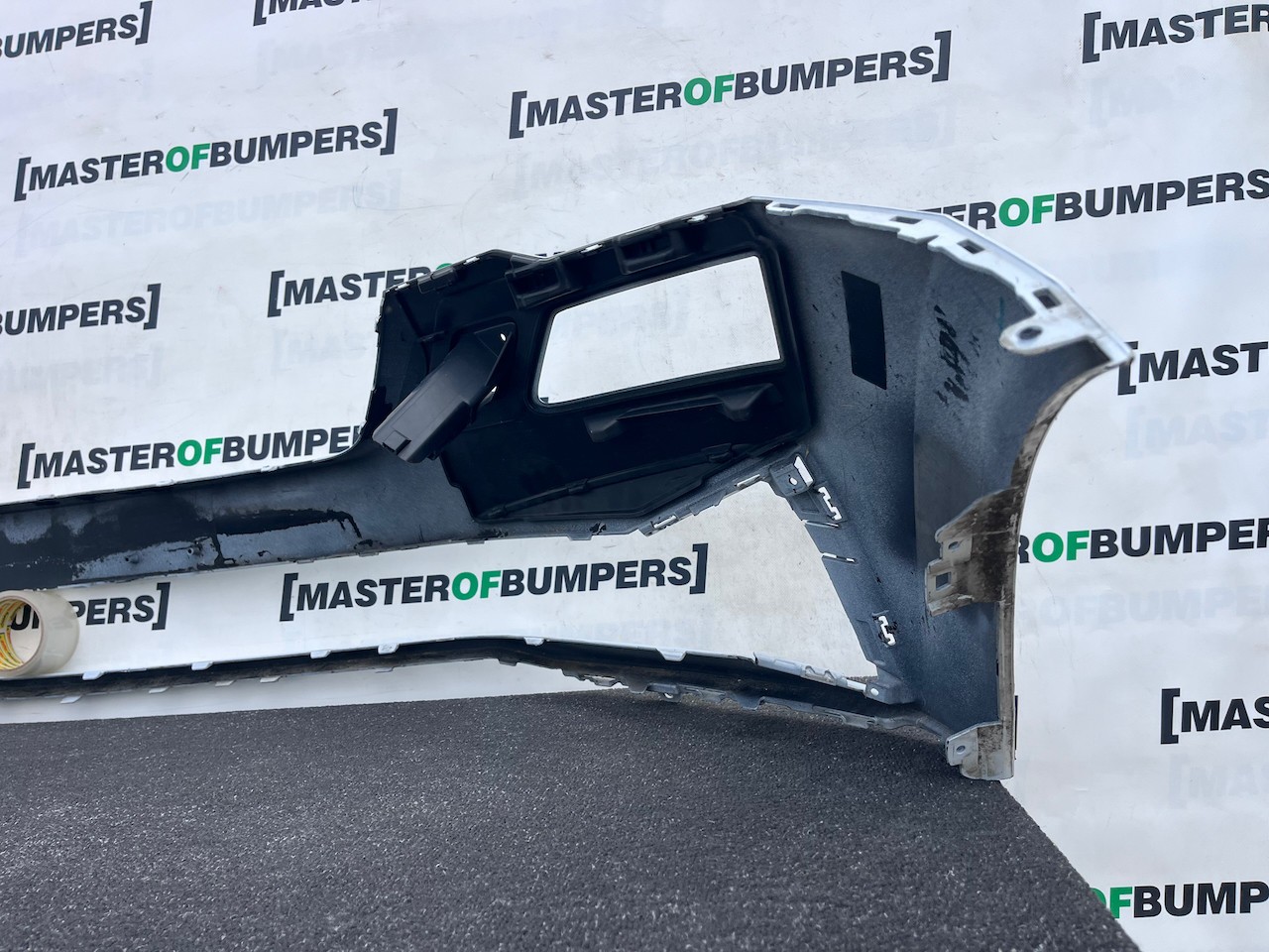 Skoda Karoq Se Active Mk1 Lift 2022-2024 Front Bumper Pdc Jets Genuine [s732]