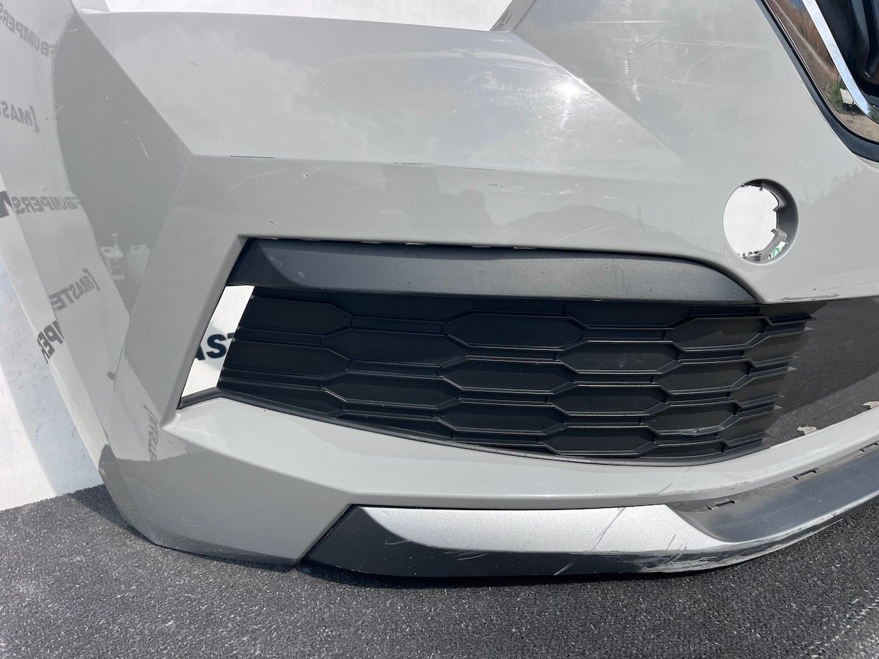 Skoda Kamiq Monte Carlo Se Hatchback 2019-2023 Front Bumper Pdc Genuine [s736]