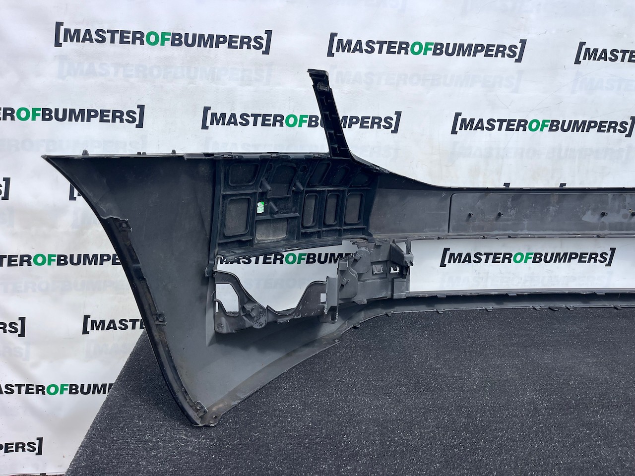Skoda Octavia Se Mk3 Lift 2016-2019 Front Bumper No Pdc No Jets Genuine [s743]