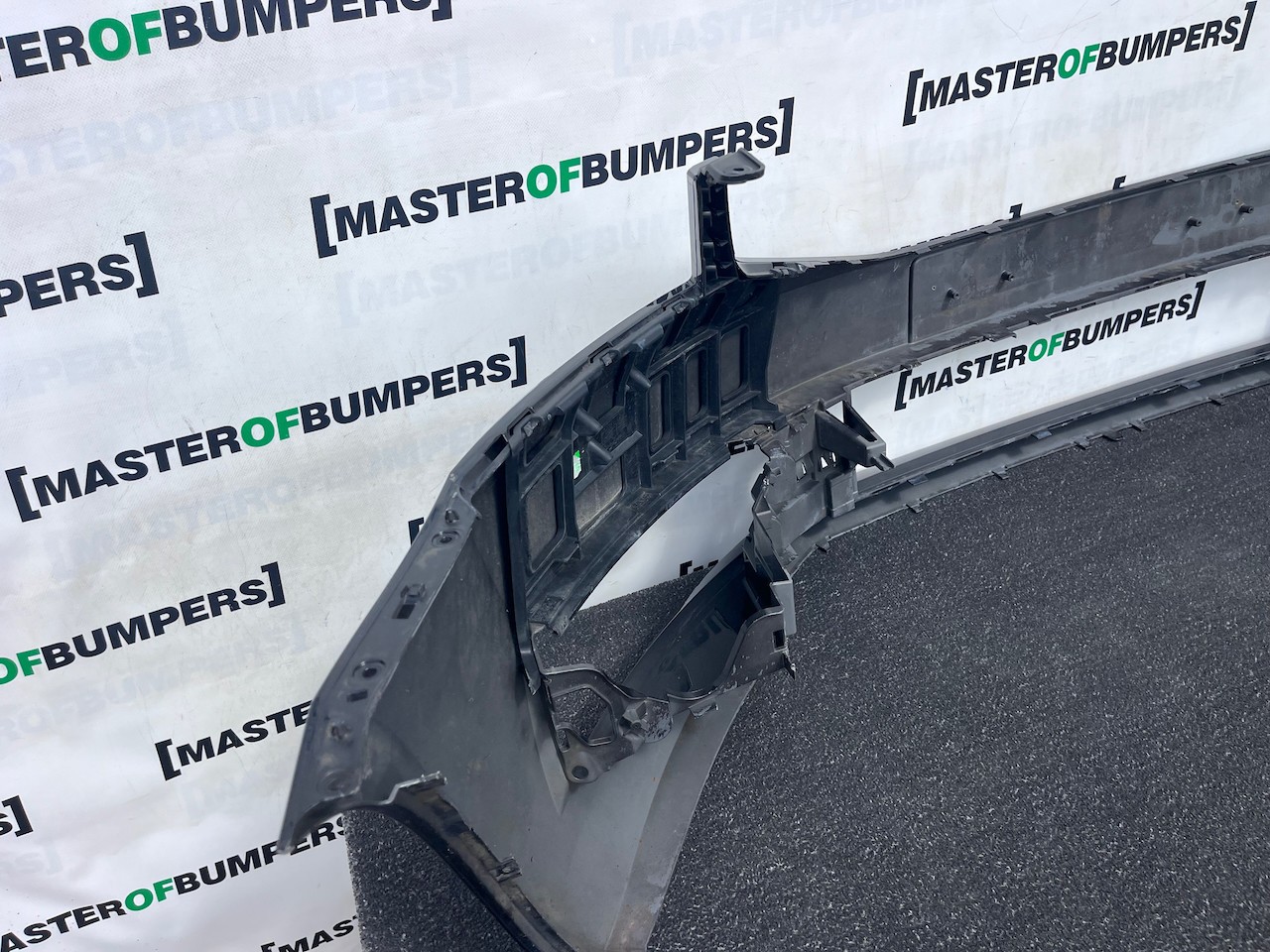 Skoda Octavia Se Mk3 Lift 2016-2019 Front Bumper No Pdc No Jets Genuine [s743]