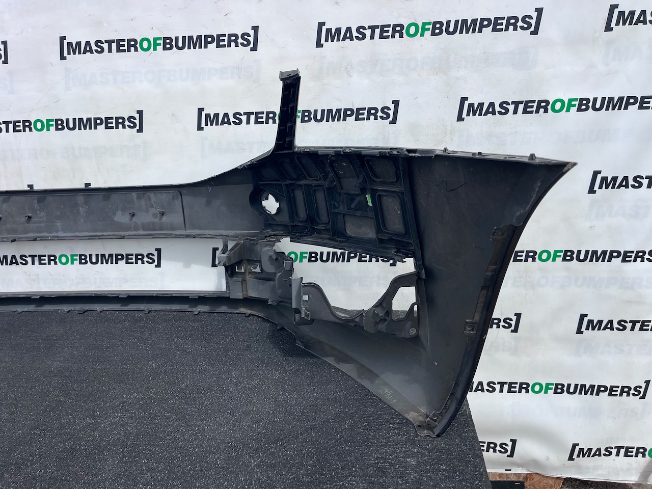 Skoda Octavia Se Mk3 Lift 2016-2019 Front Bumper No Pdc No Jets Genuine [s743]