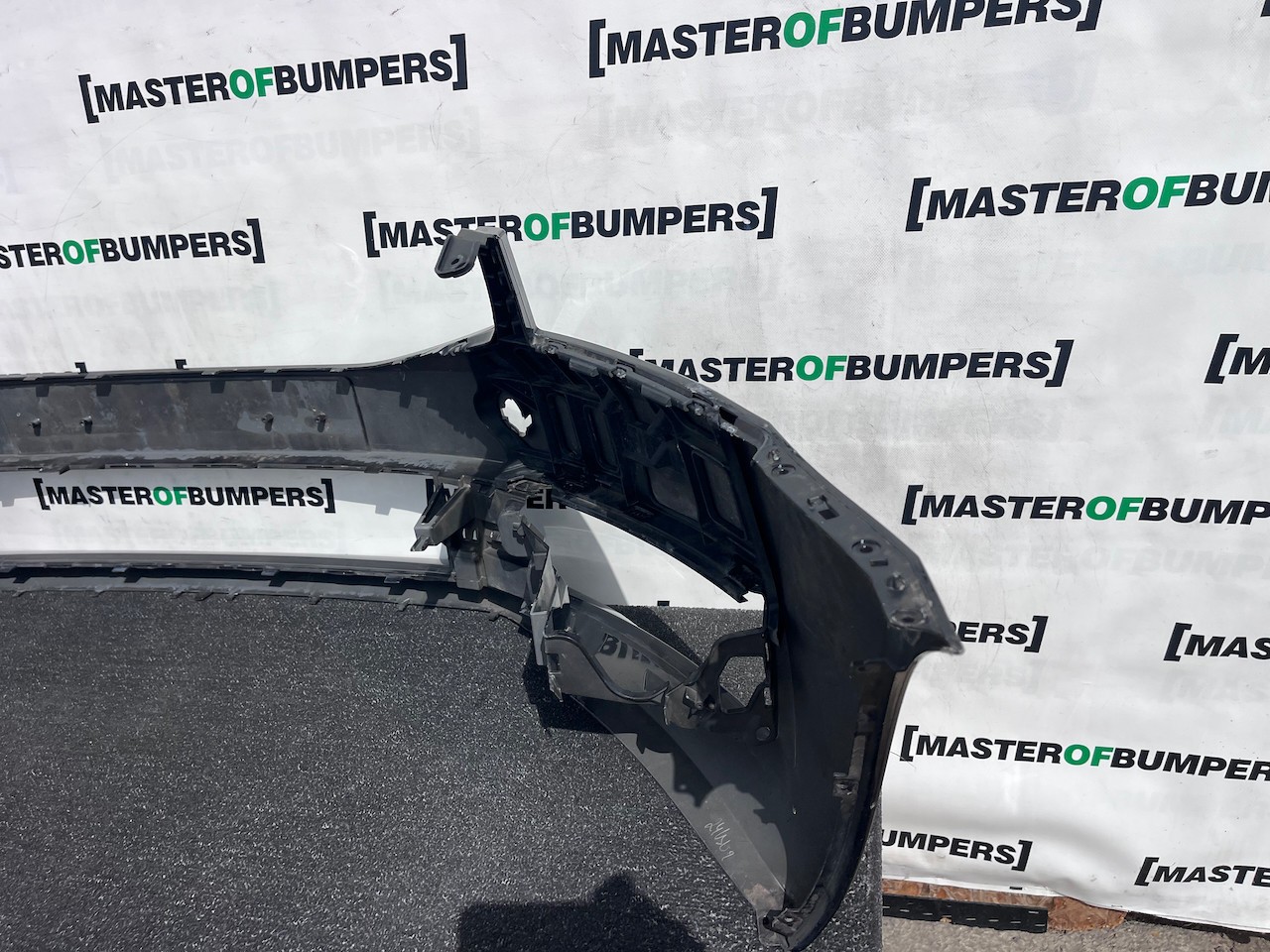 Skoda Octavia Se Mk3 Lift 2016-2019 Front Bumper No Pdc No Jets Genuine [s743]