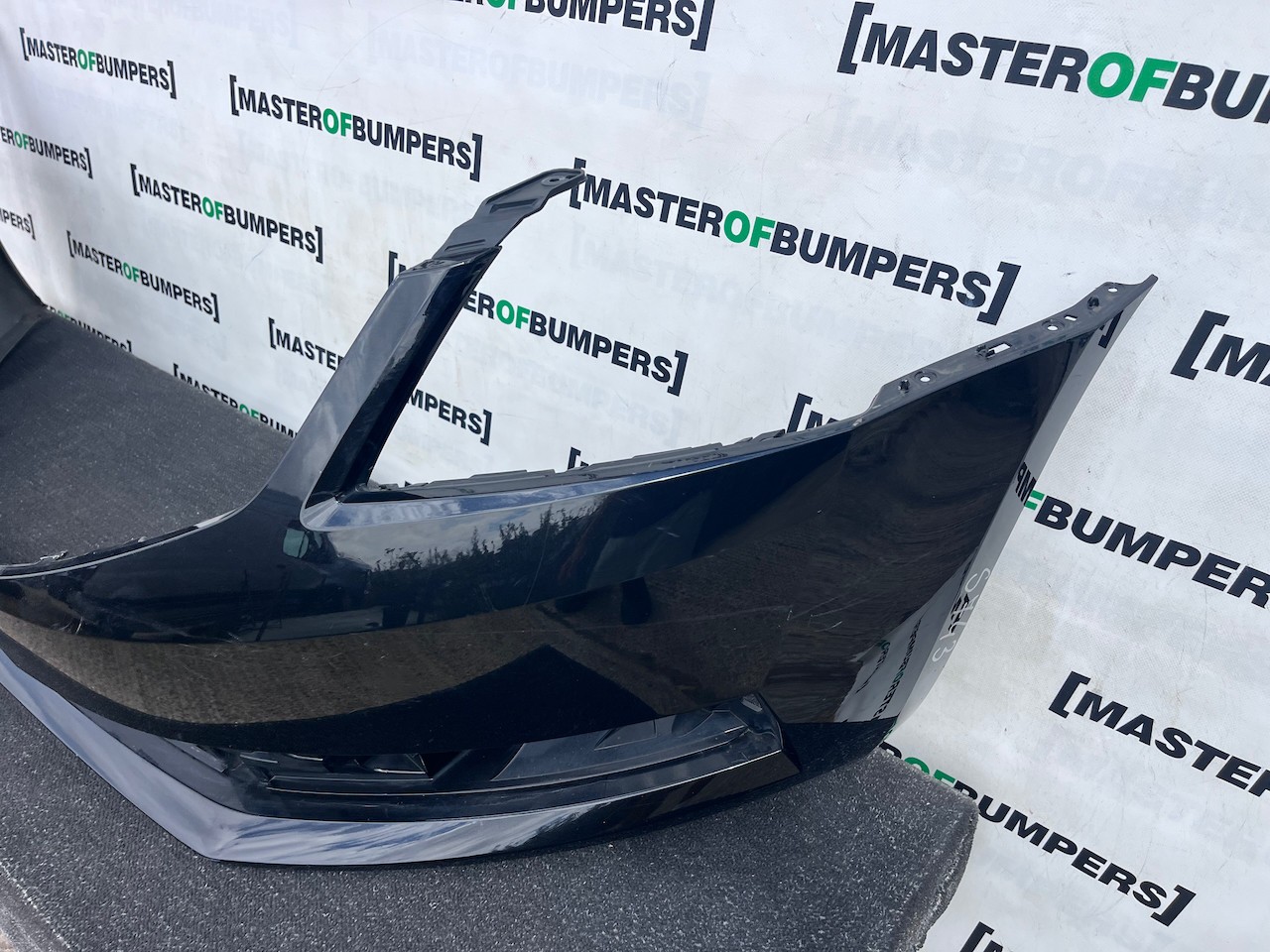 Skoda Octavia Se Mk3 Lift 2016-2019 Front Bumper No Pdc No Jets Genuine [s743]