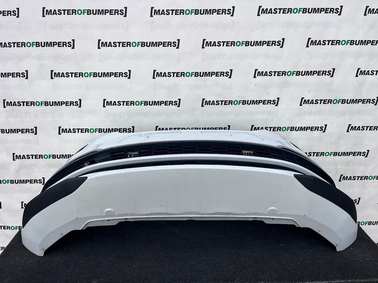 Skoda Karoq Sport Line 2017-2021 Front Bumper 4 Pdc + Jets Genuine [s745]
