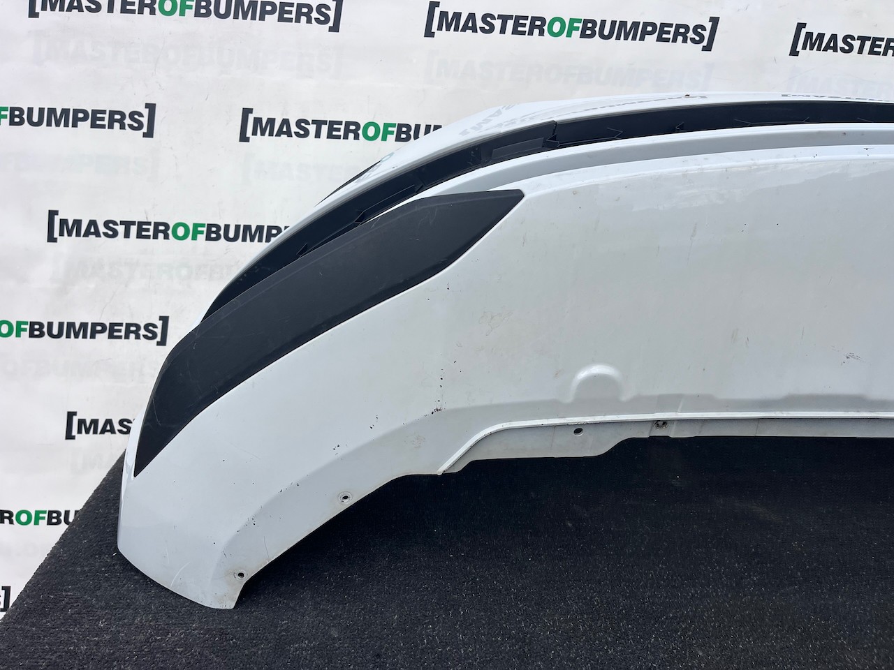 Skoda Karoq Sport Line 2017-2021 Front Bumper 4 Pdc + Jets Genuine [s745]
