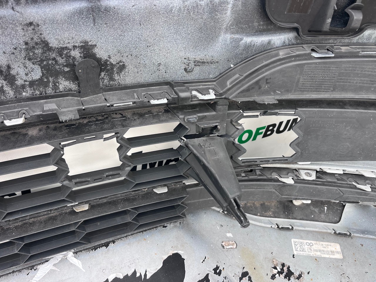 Skoda Karoq Sport Line 2017-2021 Front Bumper 4 Pdc + Jets Genuine [s745]