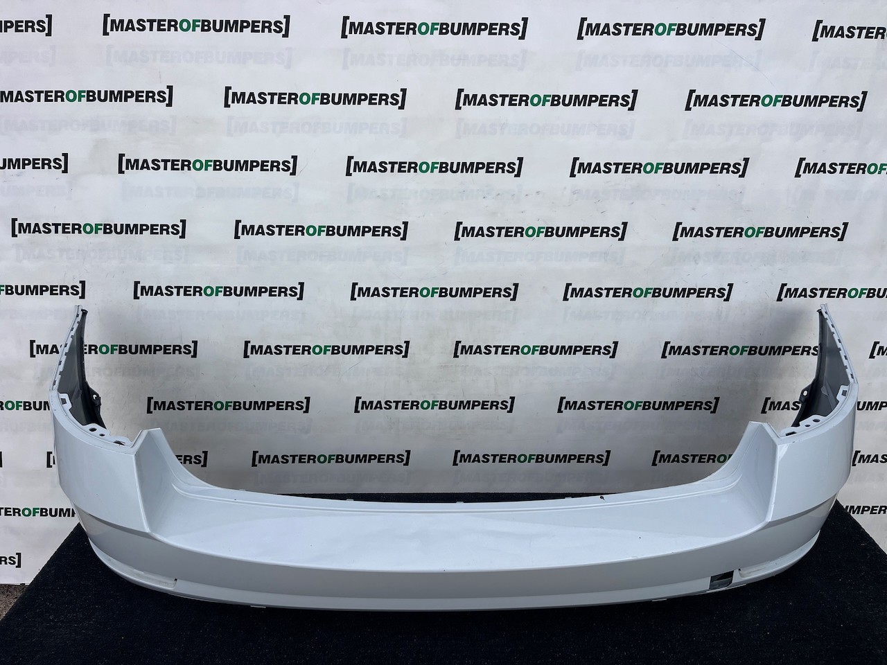 Skoda Octavia Se Estate Only Mk2 Lift 2017-2020 Rear Bumper 4 Pdc Genuine [s746]
