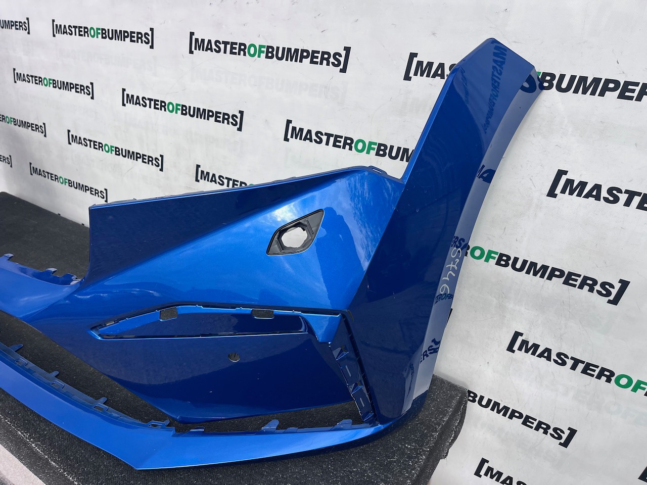 Skoda Enyaq Sport Line Electric 2021-2024 Front Bumper 4 Pdc Jets Genuine [s746]