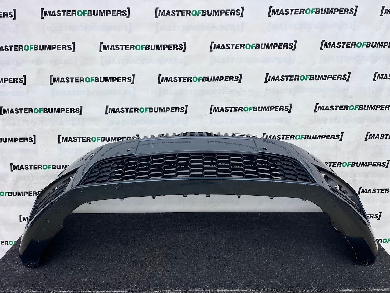 Skoda Octavia Vrs Mk3 2012-2016 Front Bumper 4 Pdc Jets Genuine [s748]