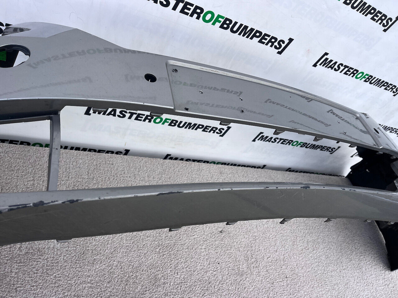 Skoda Superb Salon Estate Mk3 2015-2019 Front Bumper 4 Pdc +jets Genuine [s556]