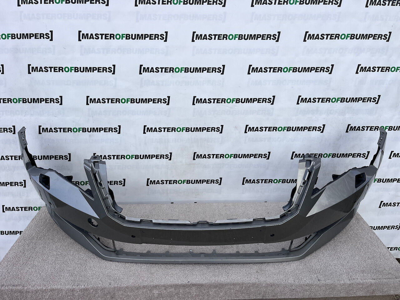 Skoda Superb Salon Estate Mk3 2015-2019 Front Bumper 4 Pdc +jets Genuine [s556]