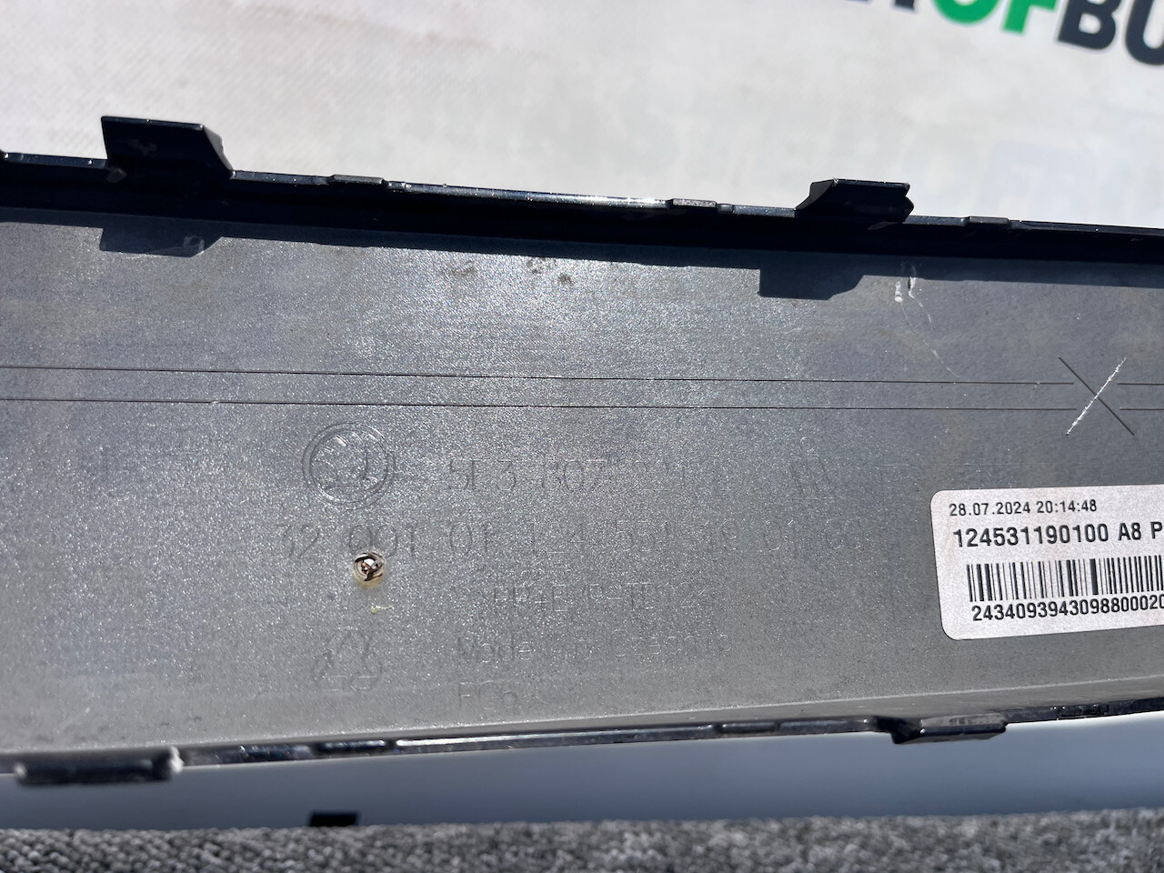 Skoda Octavia Se Mk4 Lift Salon Estate 2024-on Front Bumper 4 Pdc Genuine [s598]