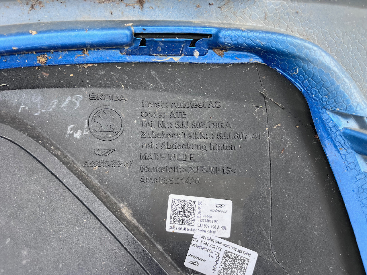Skoda Rapid Monte Carlo Spaceback 2013-2017 Rear Bumper Pdc Genuine [s603]