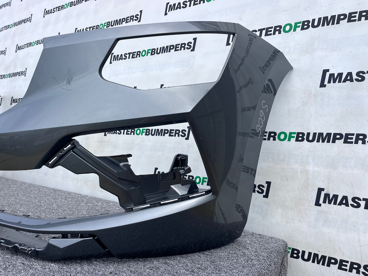 Skoda Kamiq Se Monte Carlo Lift Hatchback 2024-on Front Bumper Genuine [s605]