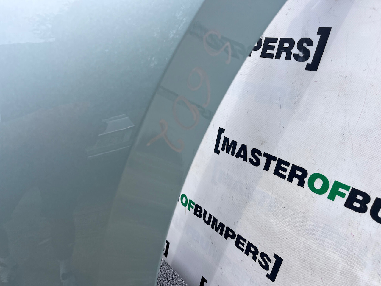 Skoda Enyaq Sportline Plus 2021-2025 Front Bumper 4 Pdc +jets Genuine [s602]