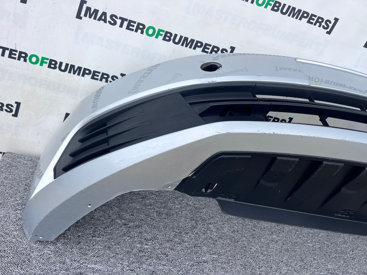 Skoda Fabia Hatchback Mk3 2014-2017 Front Bumper No Pdc Genuine [s626]