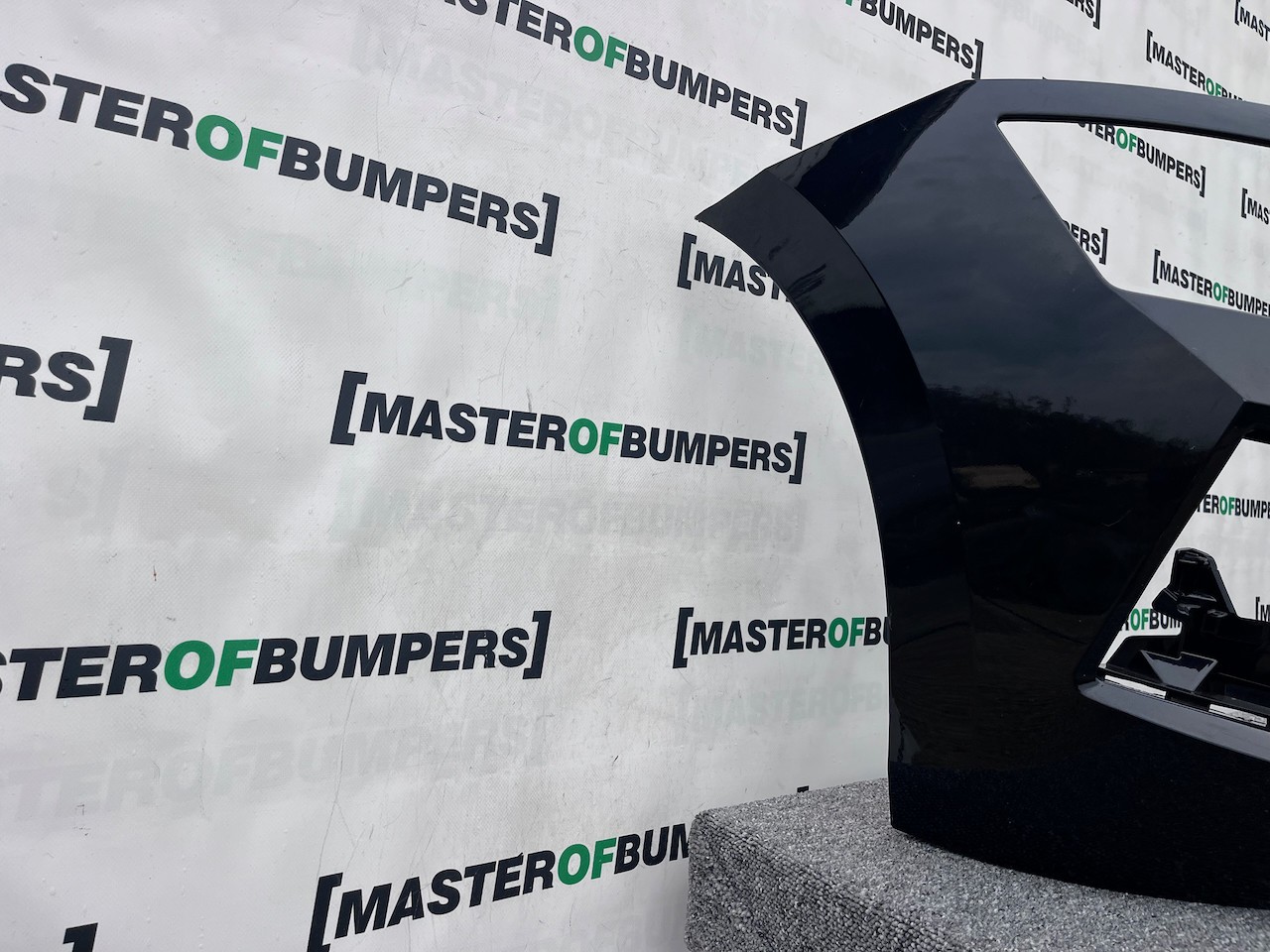 Skoda Kamiq Se Monte Carlo Lift Hatchback 2024-on Front Bumper Genuine [s624]