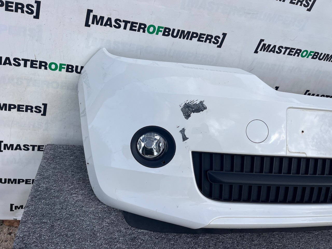 Skoda Citygo City Go Mk1 2011-2016 Front Bumper With Fog Lights Genuine [o604]