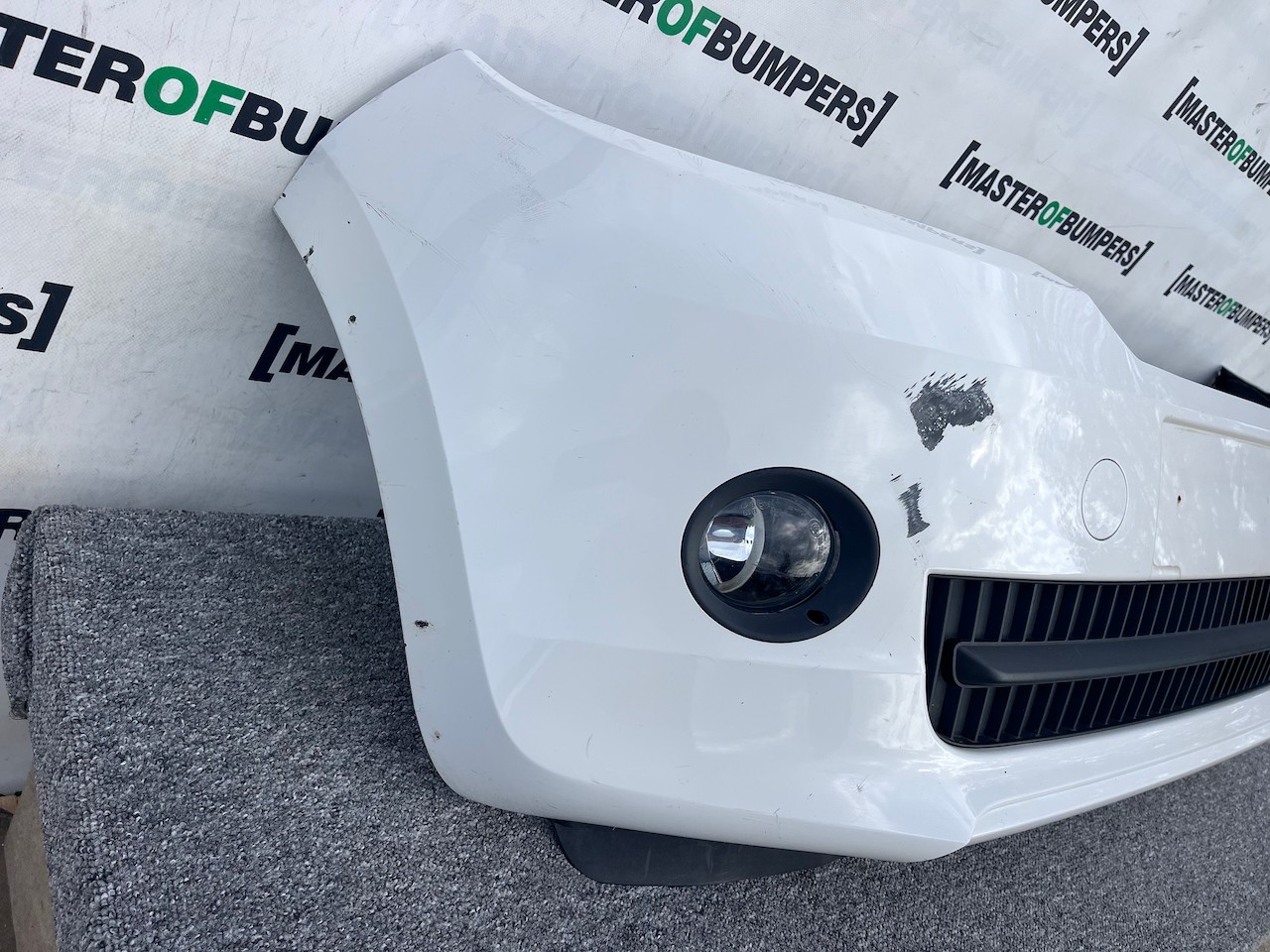 Skoda Citygo City Go Mk1 2011-2016 Front Bumper With Fog Lights Genuine [o604]