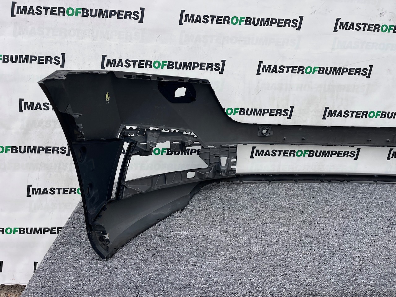 Skoda Octavia Clasic Mk4 2021-2024 Front Bumper 6 Pdc & Jets Genuine [s630]