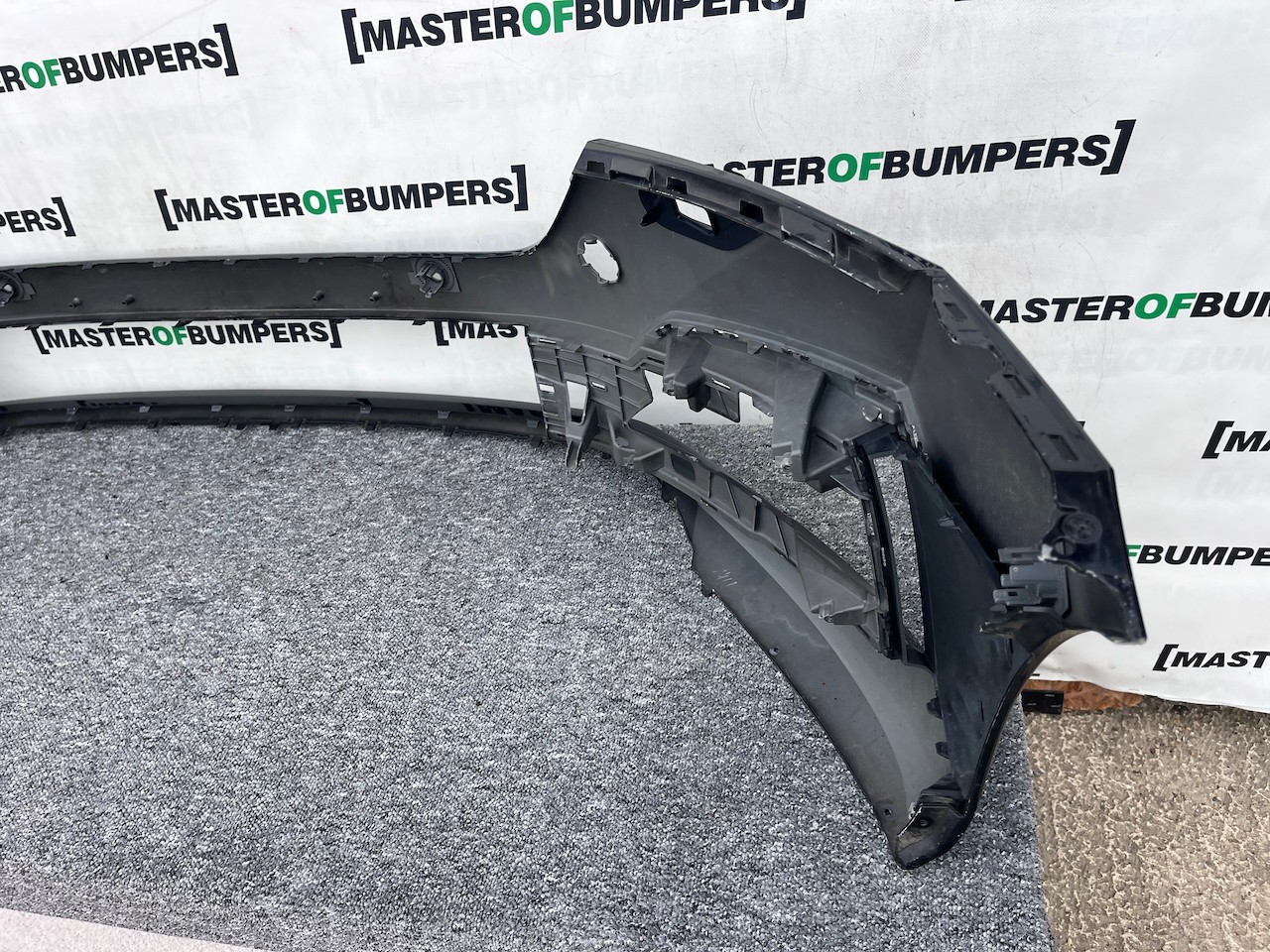 Skoda Octavia Clasic Mk4 2021-2024 Front Bumper 6 Pdc & Jets Genuine [s630]