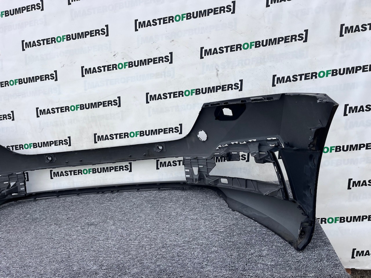 Skoda Octavia Clasic Mk4 2021-2024 Front Bumper 6 Pdc & Jets Genuine [s630]