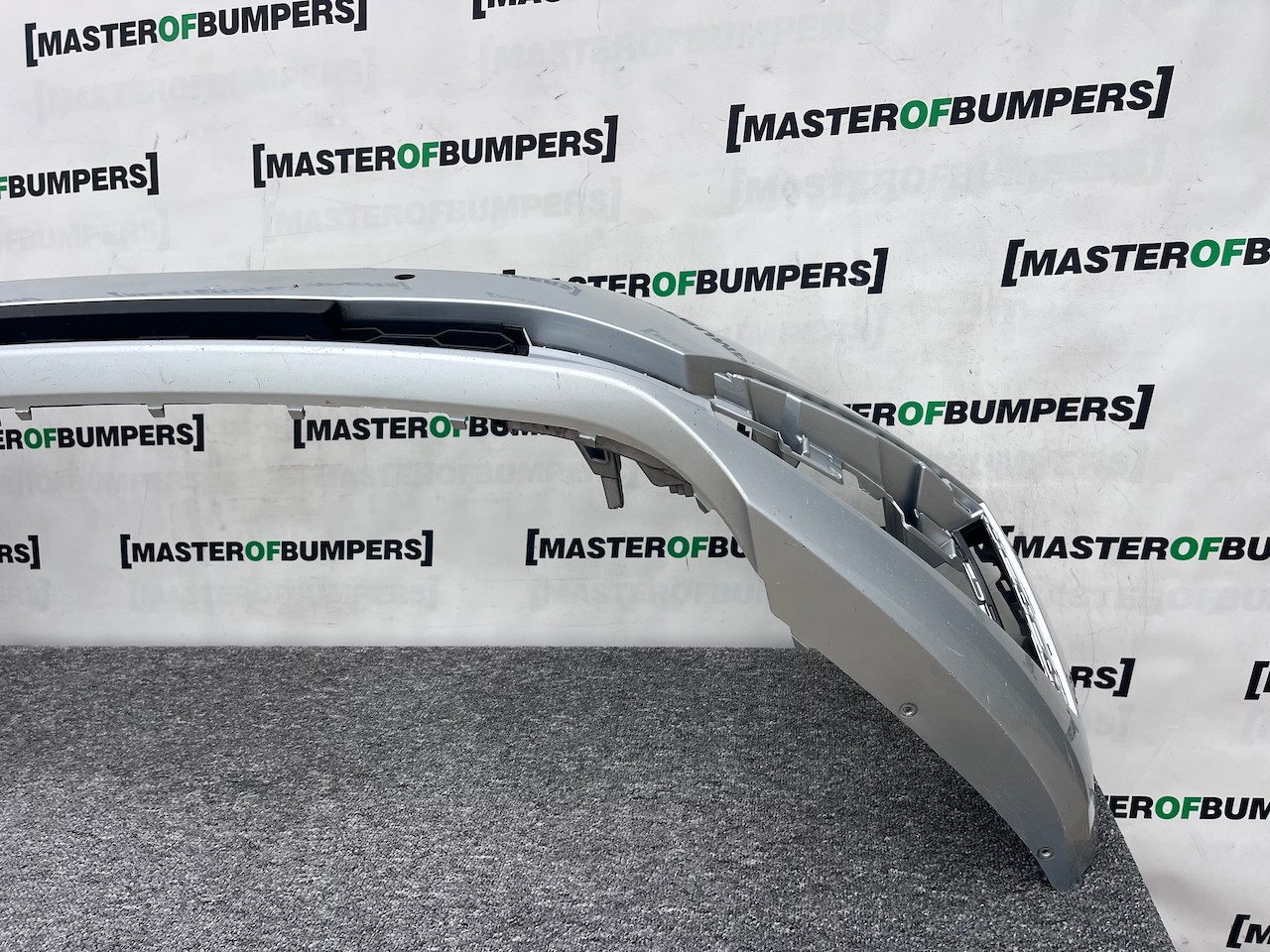 Skoda Octavia Mk4 Saloon Estate 2020-2023 Front Bumper Jets Holes Genuine [s640]