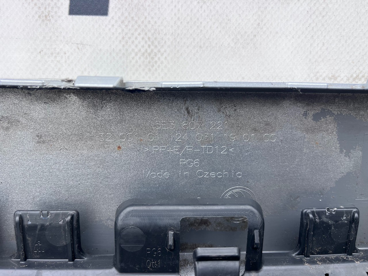 Skoda Octavia Mk4 Saloon Estate 2020-2023 Front Bumper Jets Holes Genuine [s640]