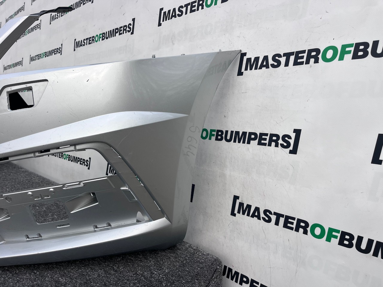 Skoda Octavia Vrs Mk3 Lift 2016-2019 Front Bumper 4 Pdc +jets Genuine [s644]