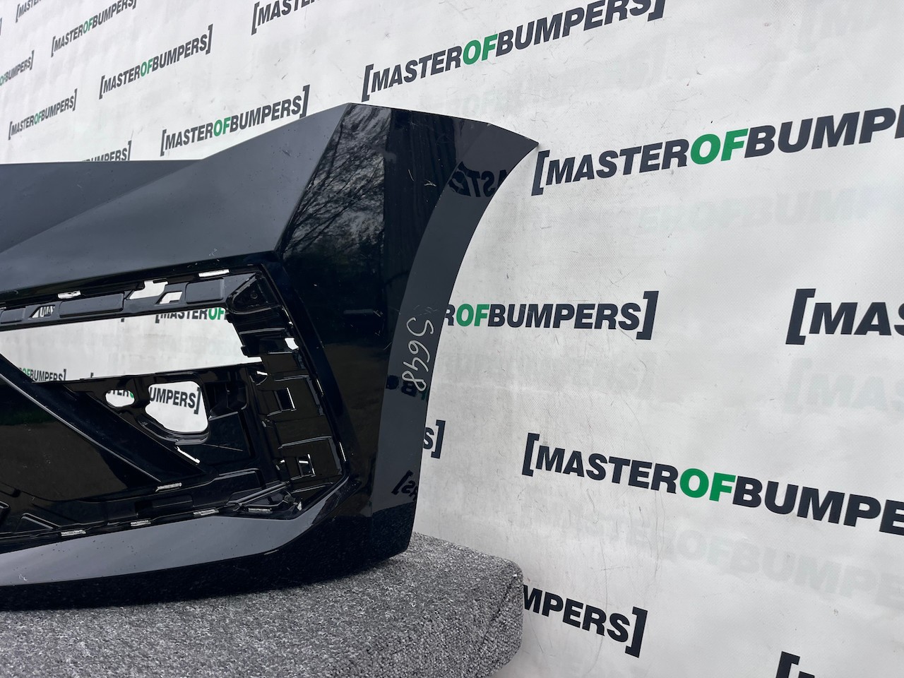 Skoda Scala Se Technology Hatchback 2024-on Front Bumper 4 Pdc Genuine [s648]