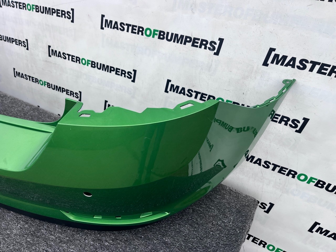 Skoda Rapid Spaceback Se Sport 2012-2018 Rear Bumper 3 Pdc Genuine [s654]