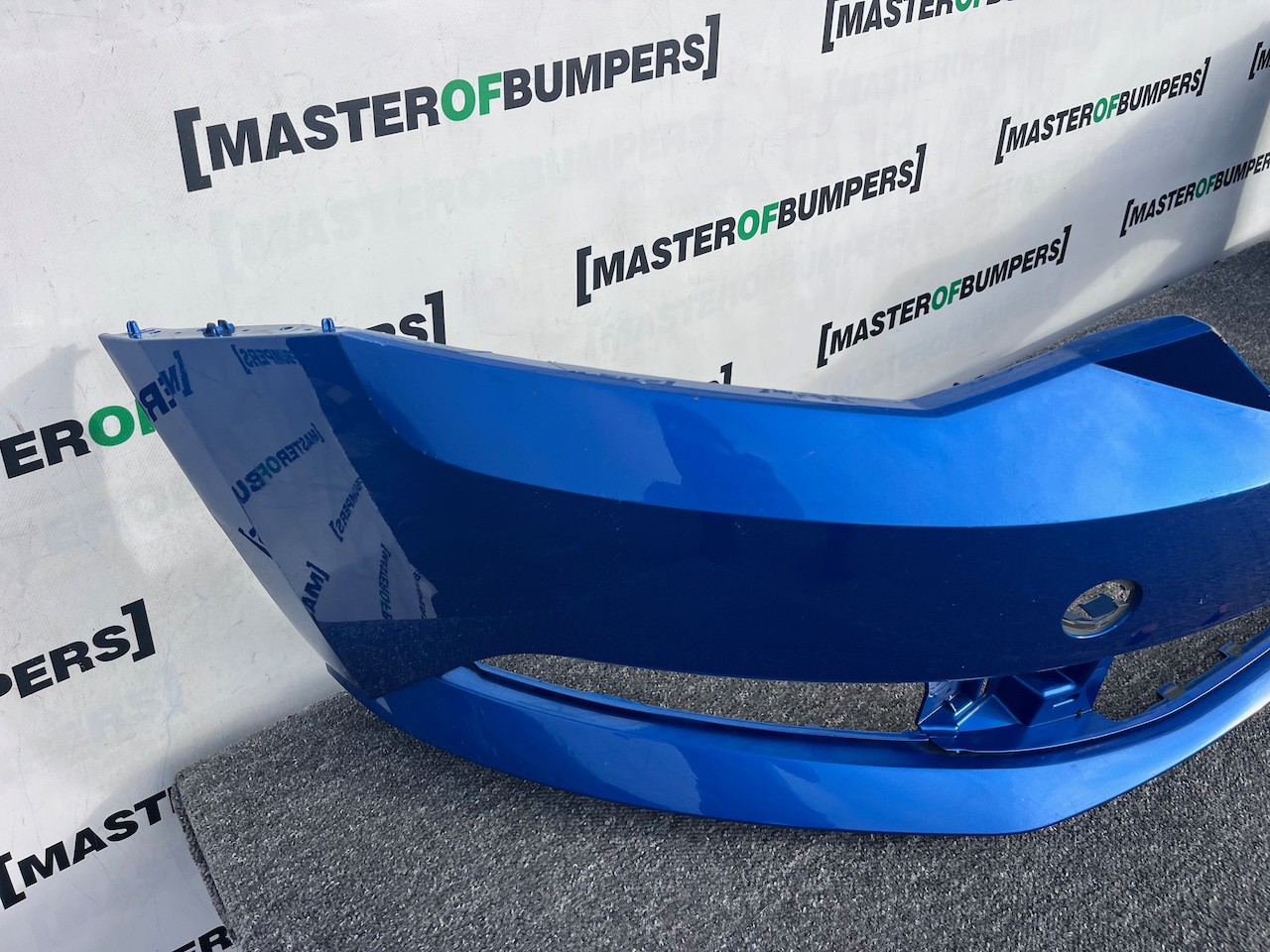 Skoda Fabia Hatchback Mk3 2014-2017 Front Bumper No Pdc Genuine [s670]