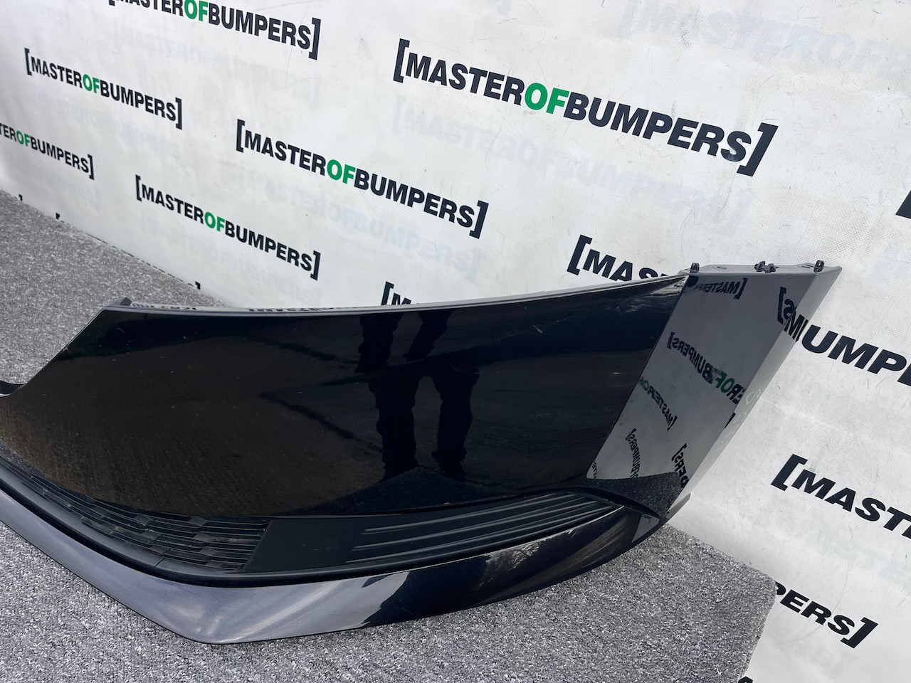 Skoda Fabia Hatchabck Esta Mk3 Lift 2018-2021 Front Bumper No Pdc Genuine [s678]