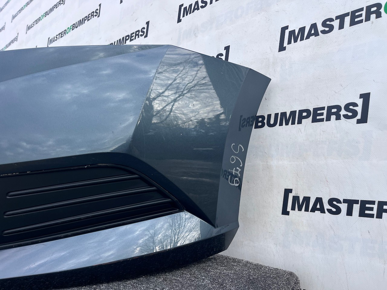 Skoda Fabia Hatchabck Esta Mk3 Lift 2018-2021 Front Bumper No Pdc Genuine [s679]