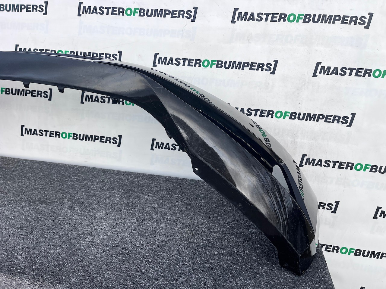 Skoda Superb Salon Estat Mk3 2015-2019 Front Bumper 6 Pdc + Jets Genuine [s685]