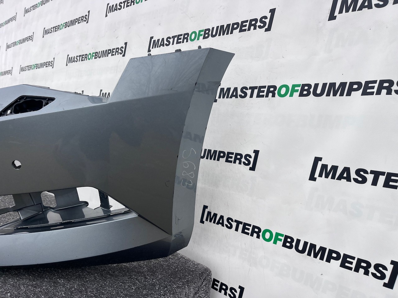 Skoda Superb Salon Estate Mk3 2015-2019 Front Bumper 4 Pdc +jets Genuine [s683]