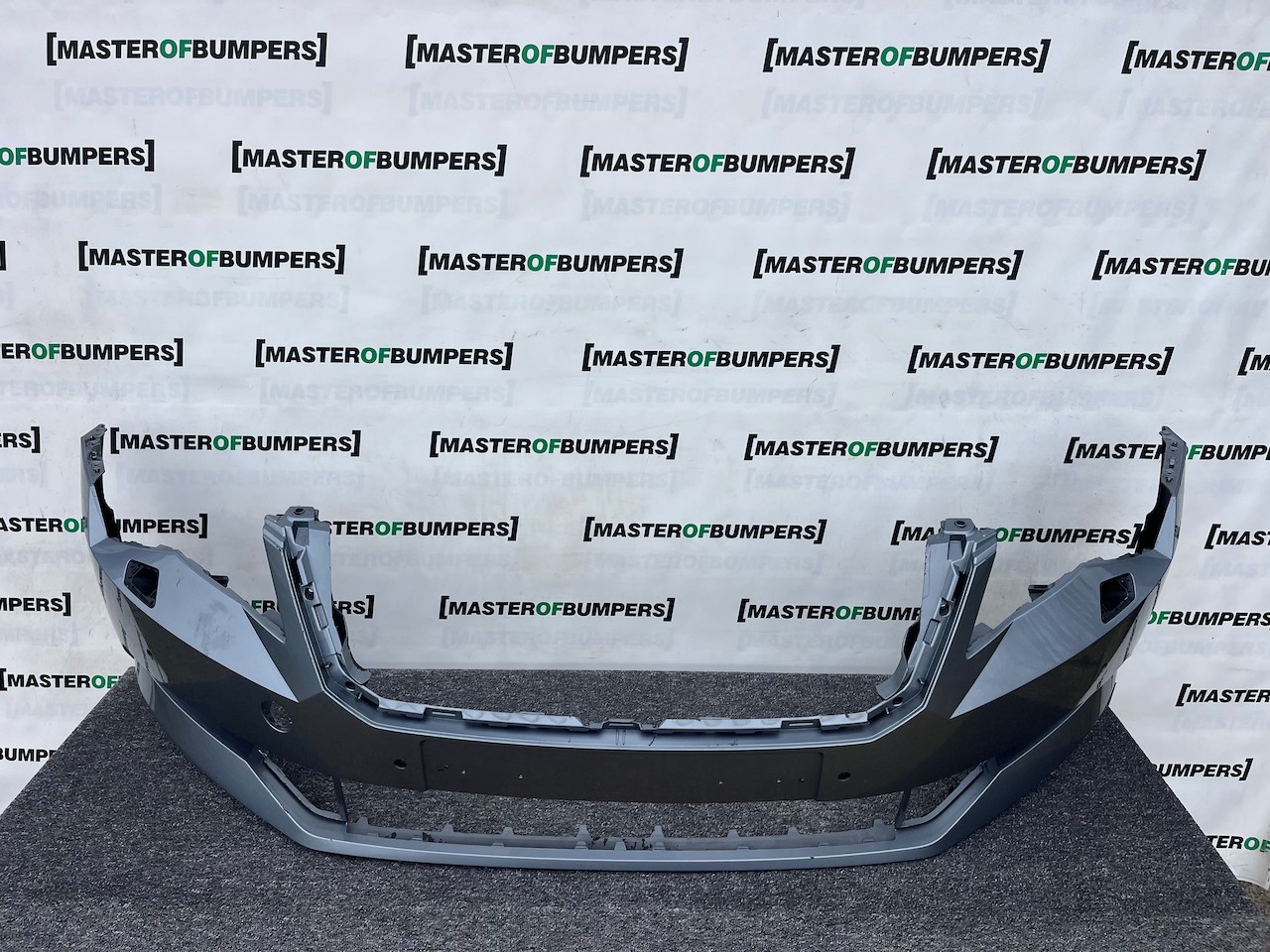 Skoda Superb Salon Estate Mk3 2015-2019 Front Bumper 4 Pdc +jets Genuine [s683]