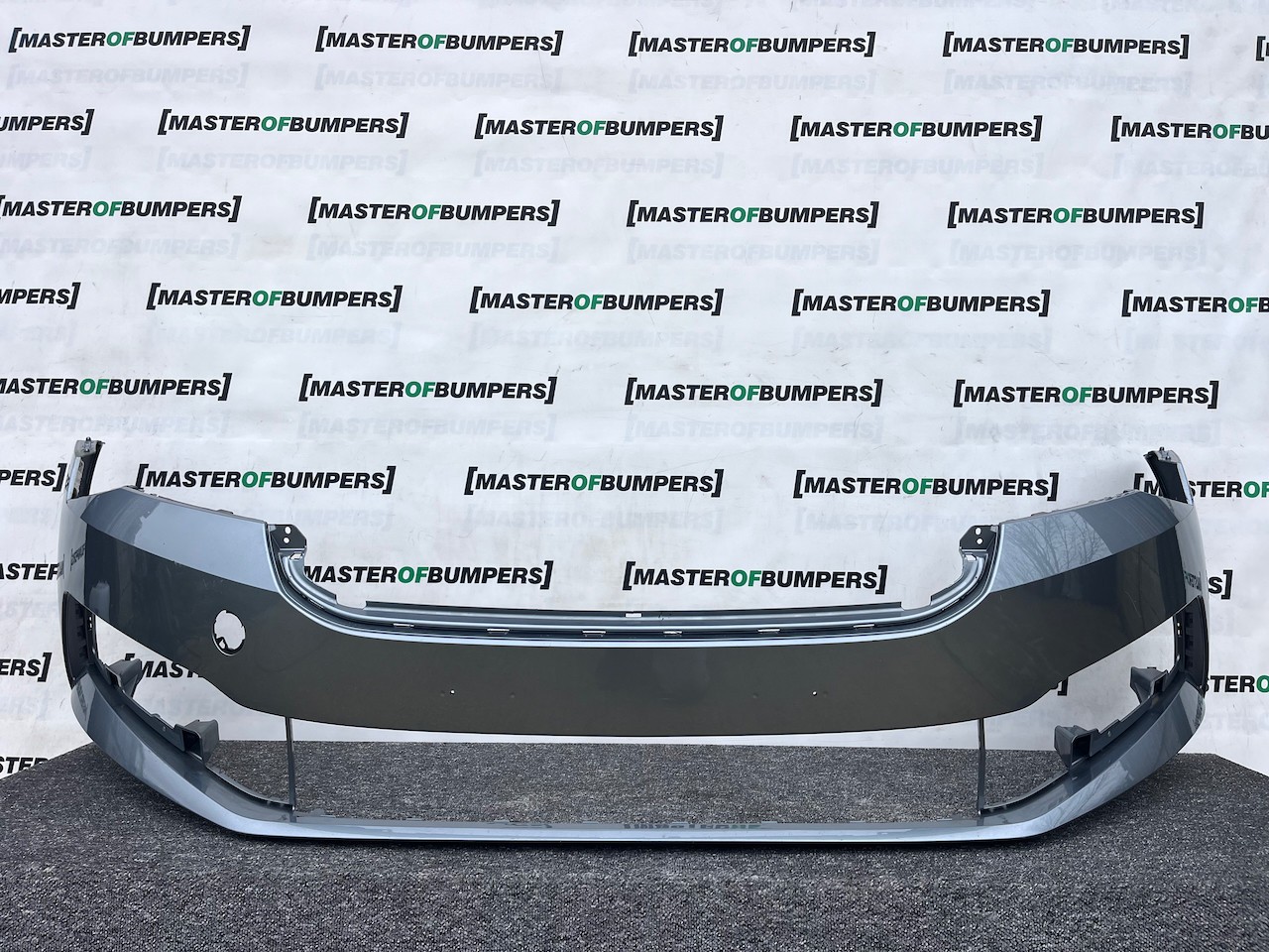 Skoda Superb Se Sel Mk4 2020-2023 Front Bumper No Pdc No Jets Genuine [s692]