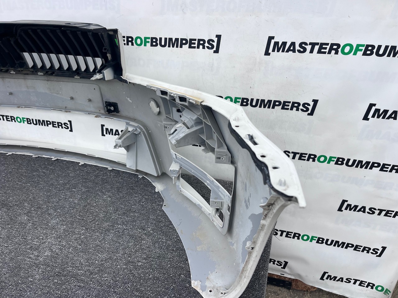 Skoda Octavia Vrs Mk3 2012-2016 Front Bumper 4 Pdc + Jets Genuine [s694]