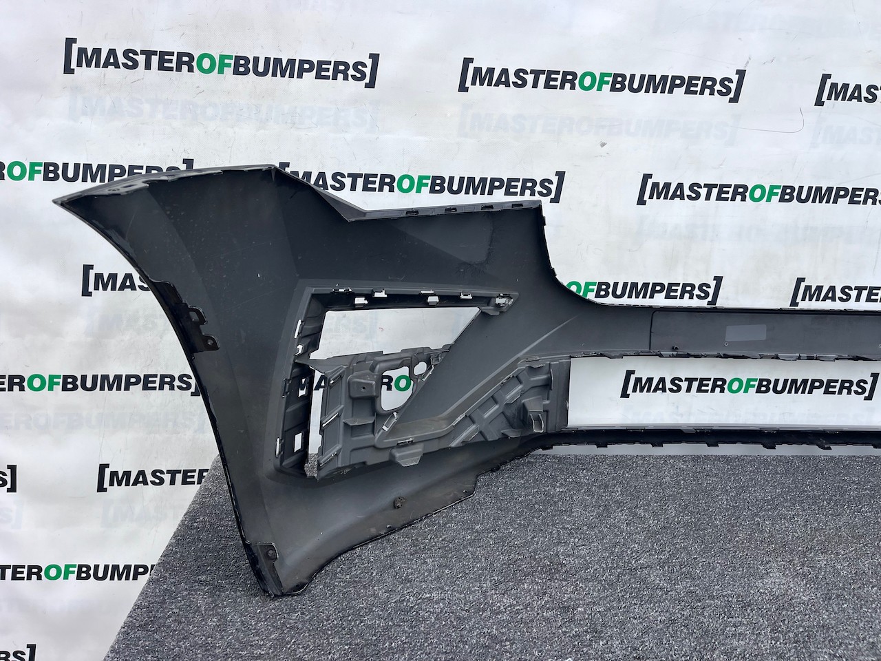 Skoda Scala Se Technology Hatchback 2024-2027 Front Bumper 4 Pdc Genuine [s703]