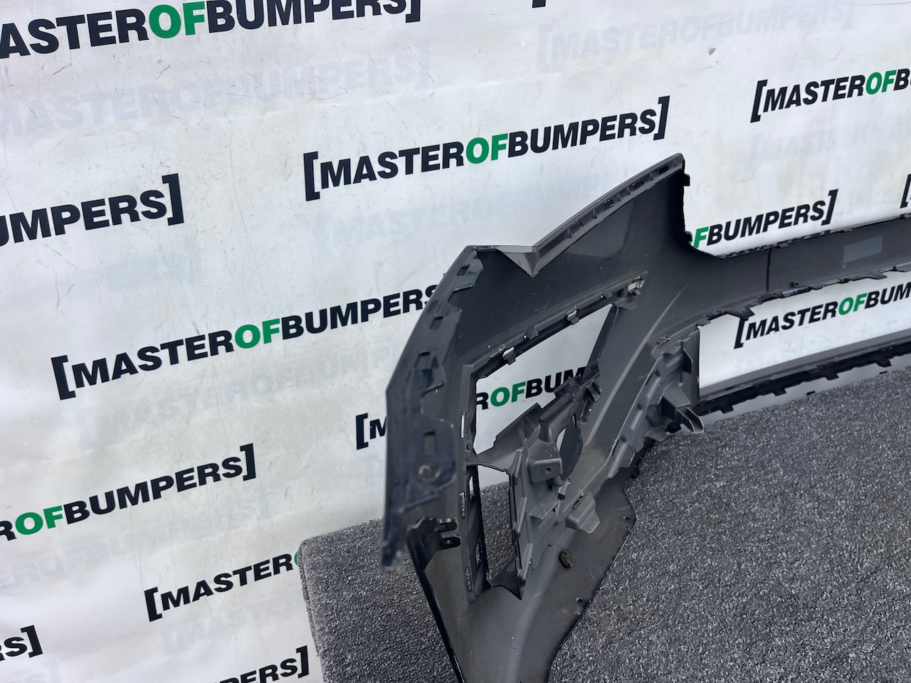 Skoda Scala Se Technology Hatchback 2024-2027 Front Bumper 4 Pdc Genuine [s703]