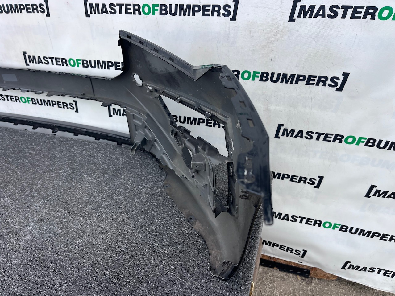Skoda Scala Se Technology Hatchback 2024-2027 Front Bumper 4 Pdc Genuine [s703]