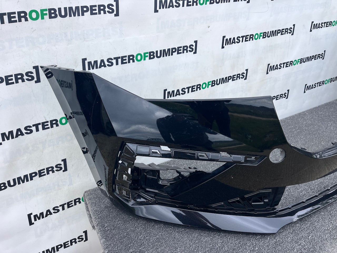 Skoda Scala Se Technology Hatchback 2024-2027 Front Bumper 4 Pdc Genuine [s703]