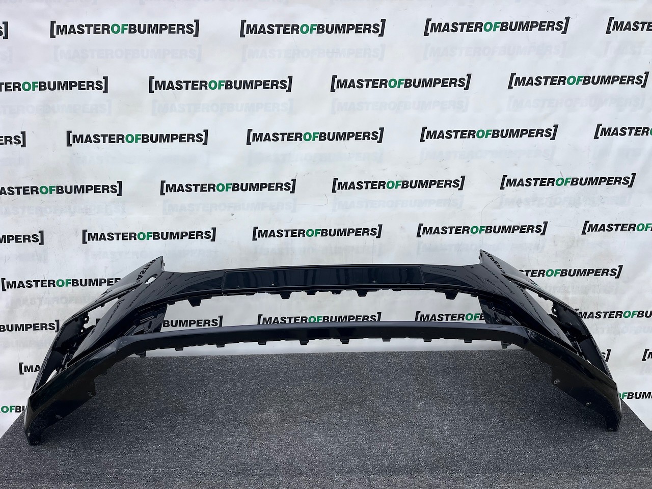 Skoda Scala Se Technology Hatchback 2024-2027 Front Bumper Genuine [s704]