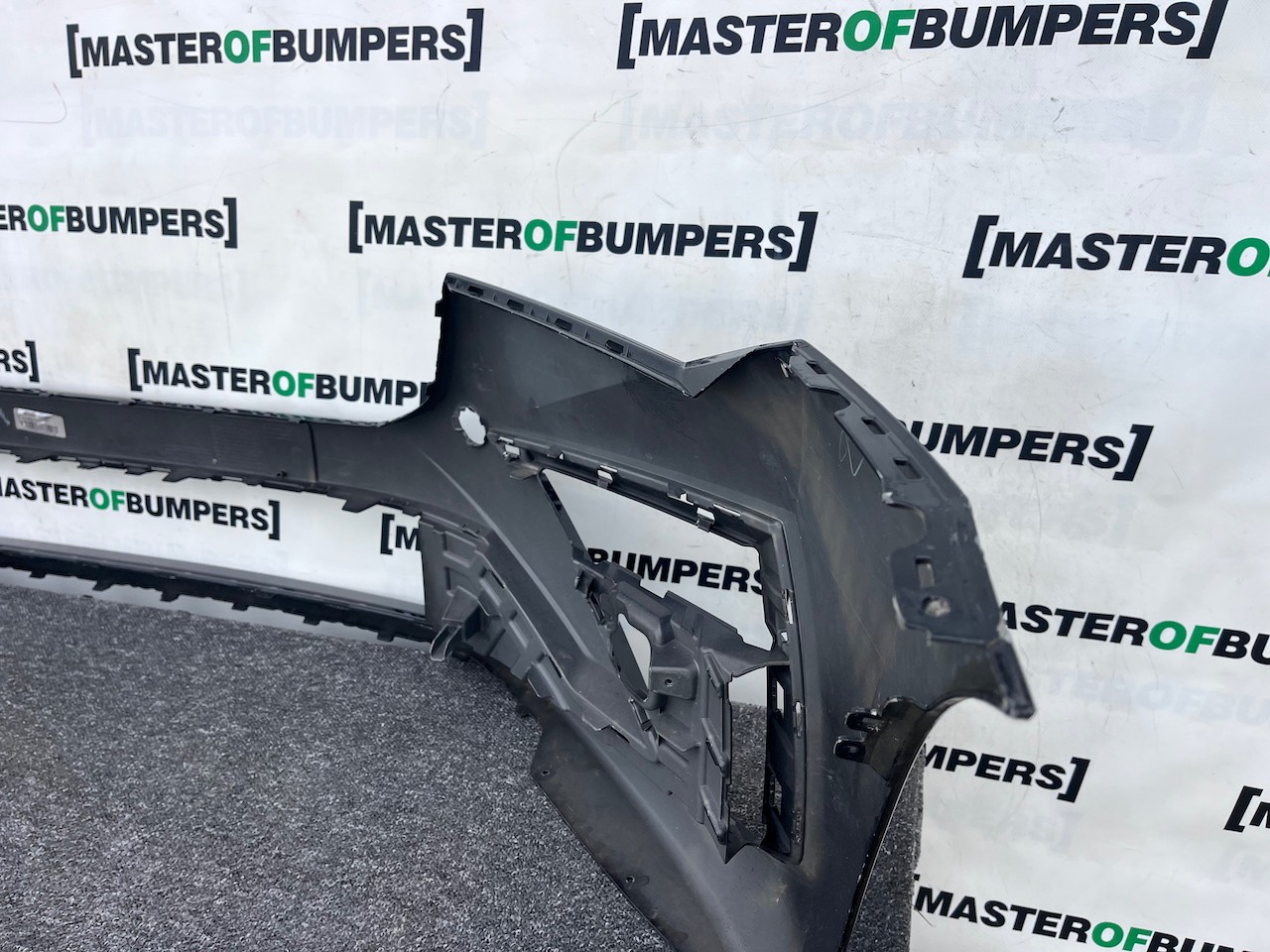 Skoda Scala Se Technology Hatchback 2024-2027 Front Bumper Genuine [s704]